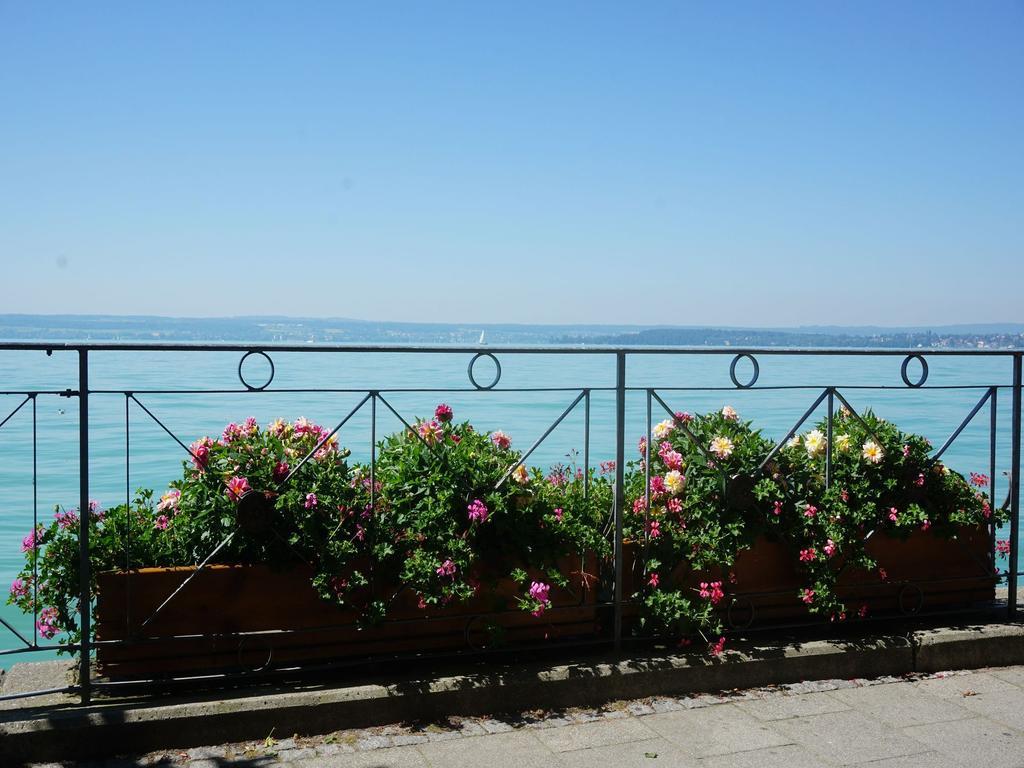 Pension Ins Fischernetz - Hanser Hotel Meersburg Exterior photo